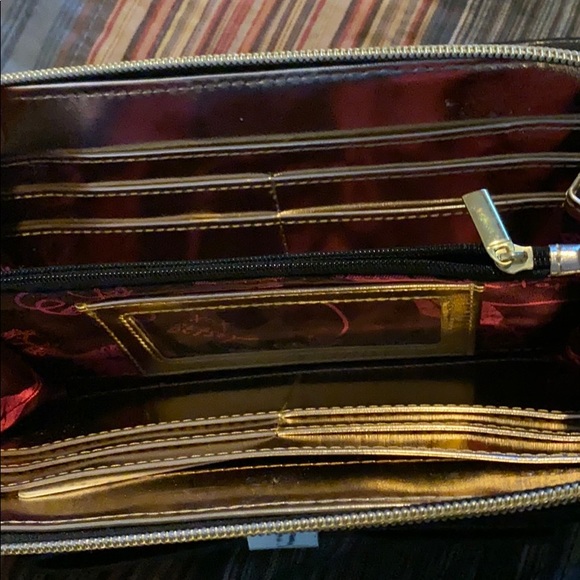 Betsy Johnson wallet (cream) - Picture 4 of 4